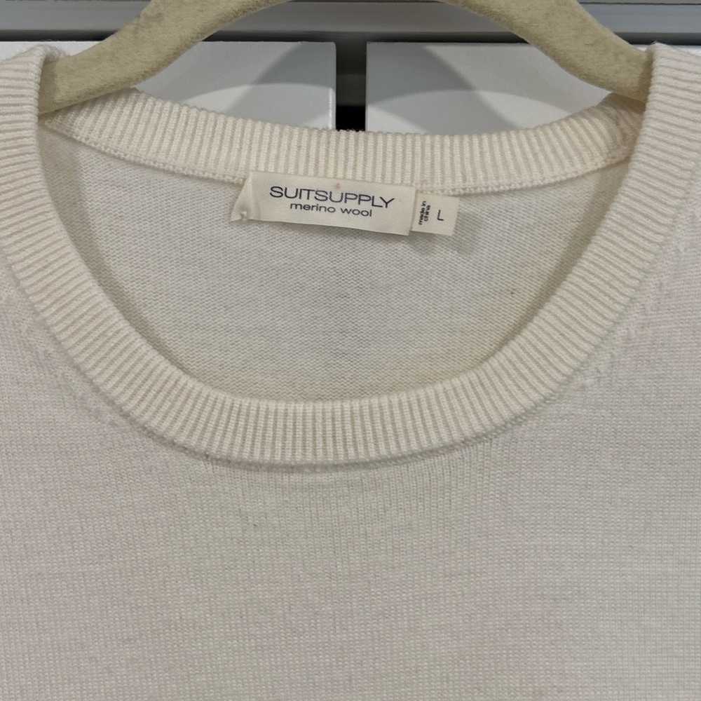 Suitsupply Sweater Mens Large Cream Merino Wool Lightweight Casual Workwear - Picture 2 of 9